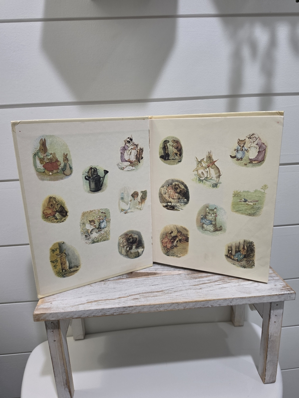 Vintage Peter Rabbit Book - Picture 4 of 12